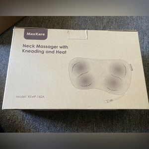 MaxKare XKMP142A Neck and Back Massager with Heat
